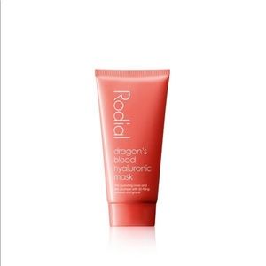 NEW! Dragon’s Blood Hyaluronic Mask